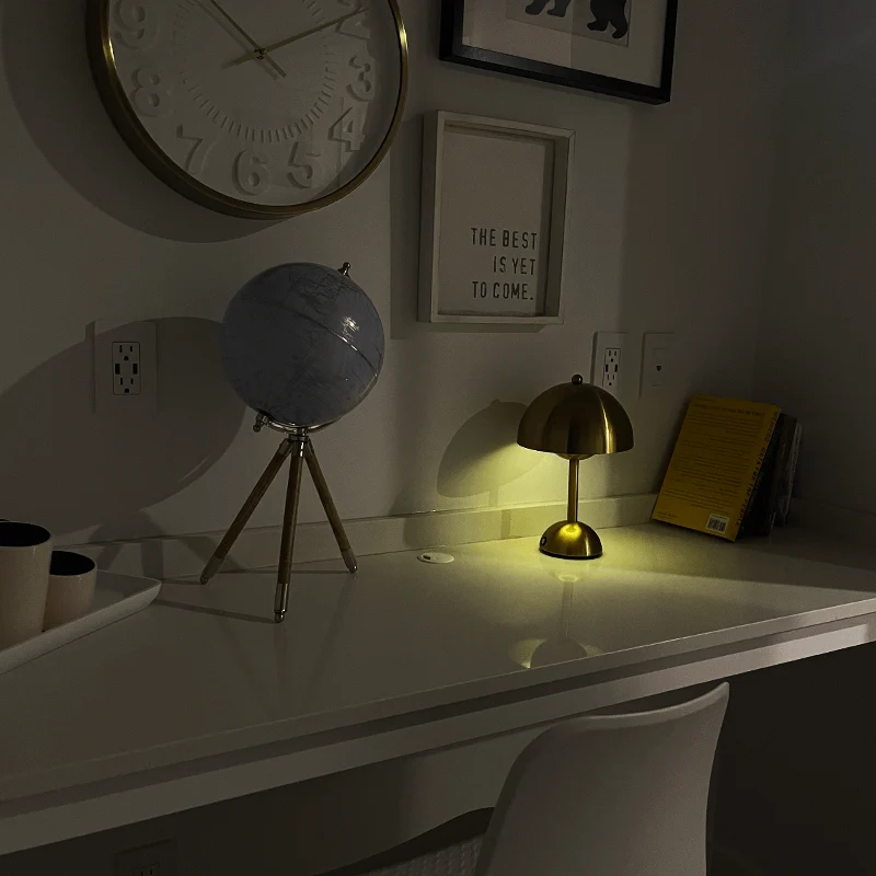 CremeGlow | Kabellose LED-Tischlampe