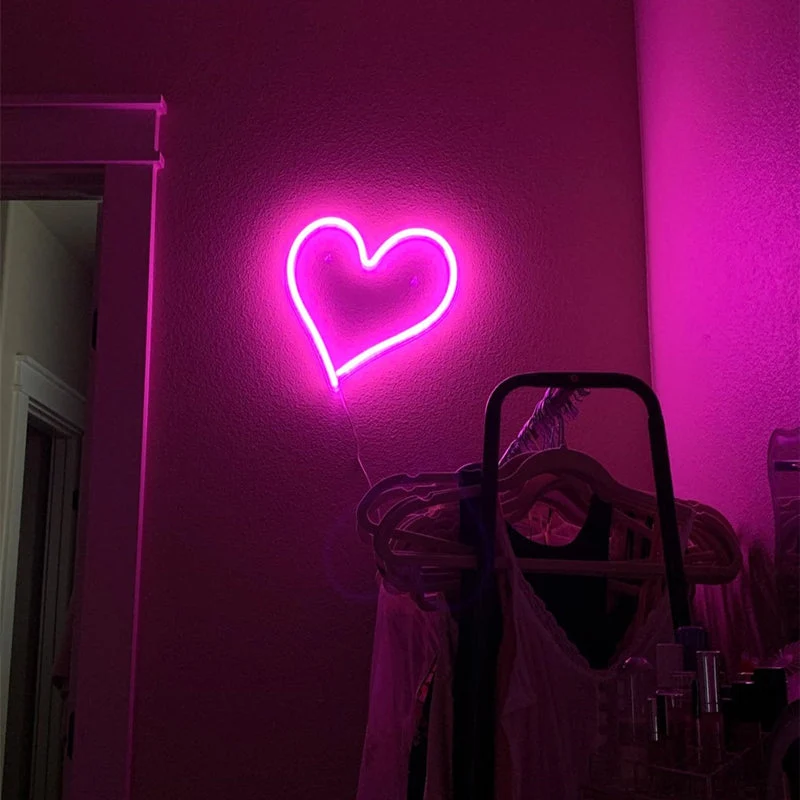 Herz Neon Schild als LED Wanddekoration