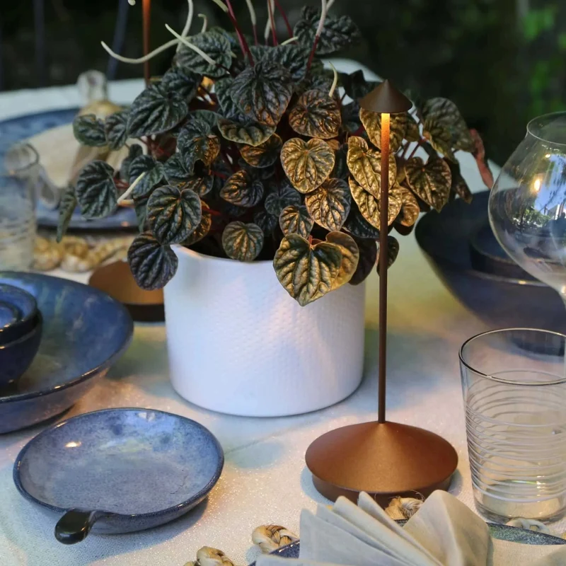 Luxa | Kabellose Design-Tischleuchte