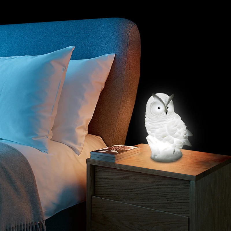 Realistische Eule Nachtlampe aus Kunstharz