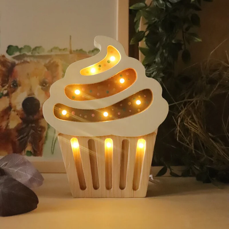 Mini LED Nachtlicht Cupcake aus Holz, dimmbar