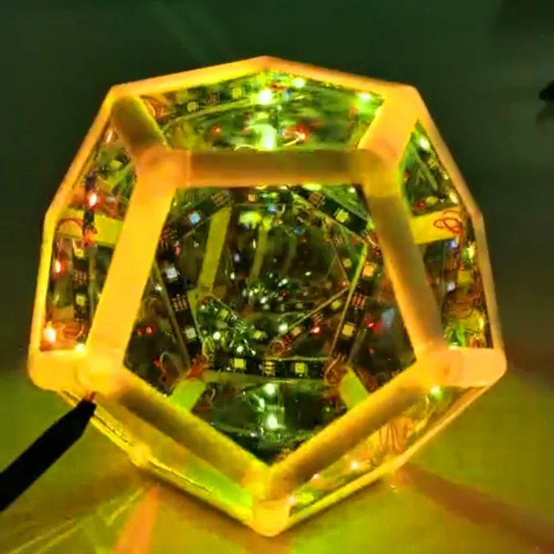 Dodekaeder Unendlichkeitsspiegel Lampe LED