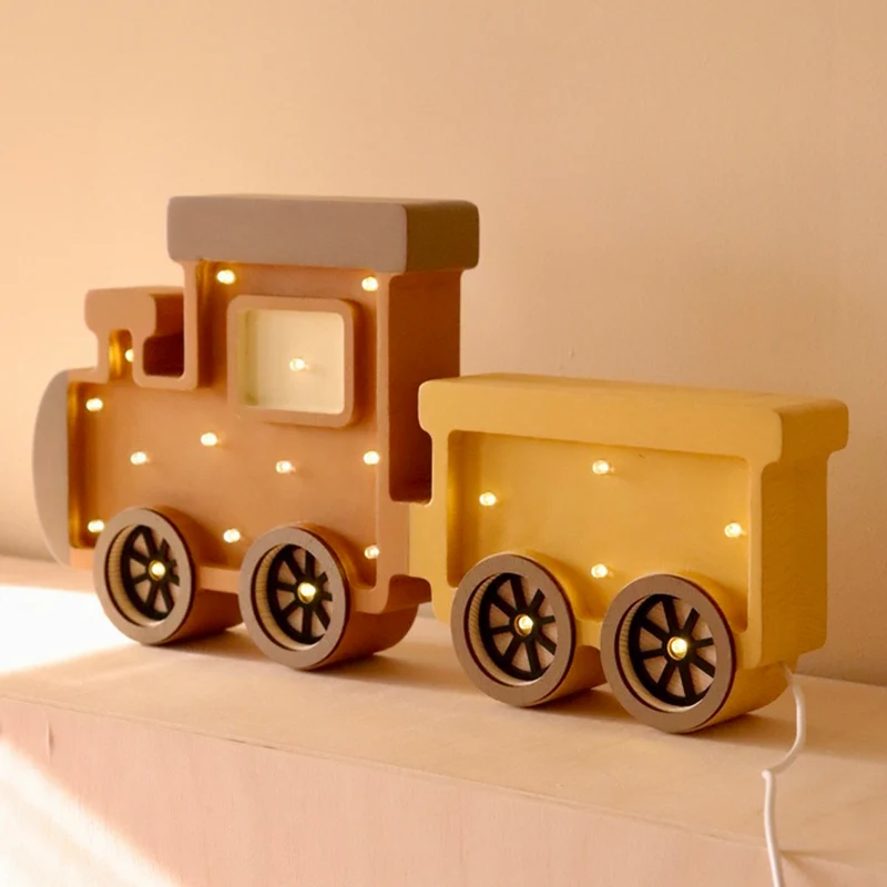 LED Nachtlicht Zug aus Holz, dimmbar