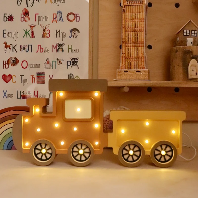 LED Nachtlicht Zug aus Holz, dimmbar