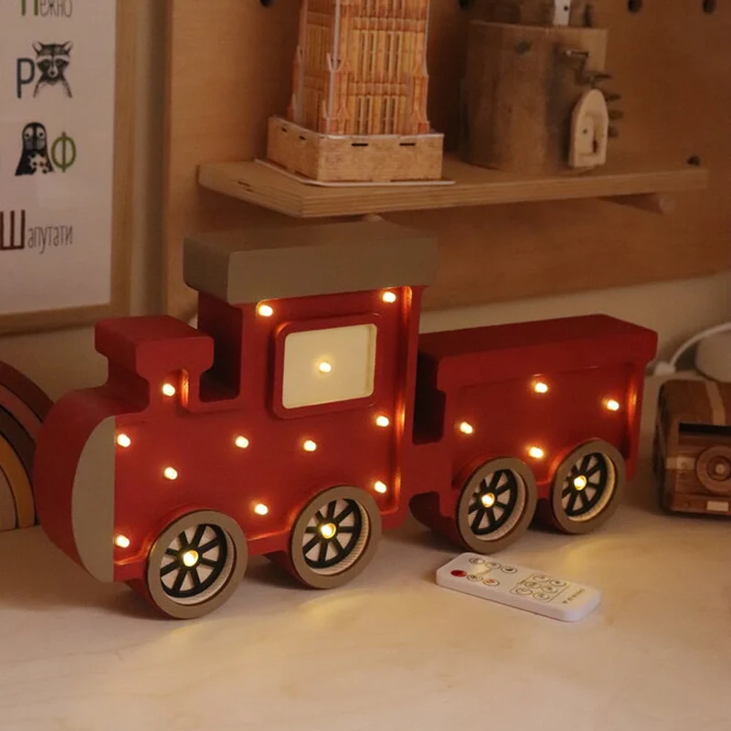 LED Nachtlicht Zug aus Holz, dimmbar