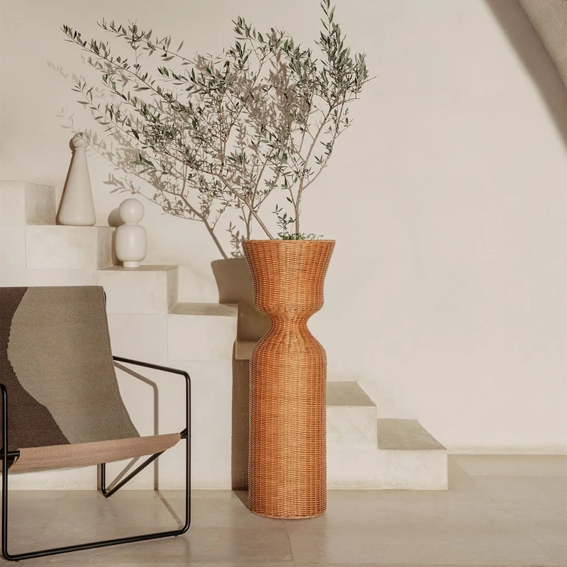 Agnes Pflanzenständer Rattan Tall - ferm LIVING
