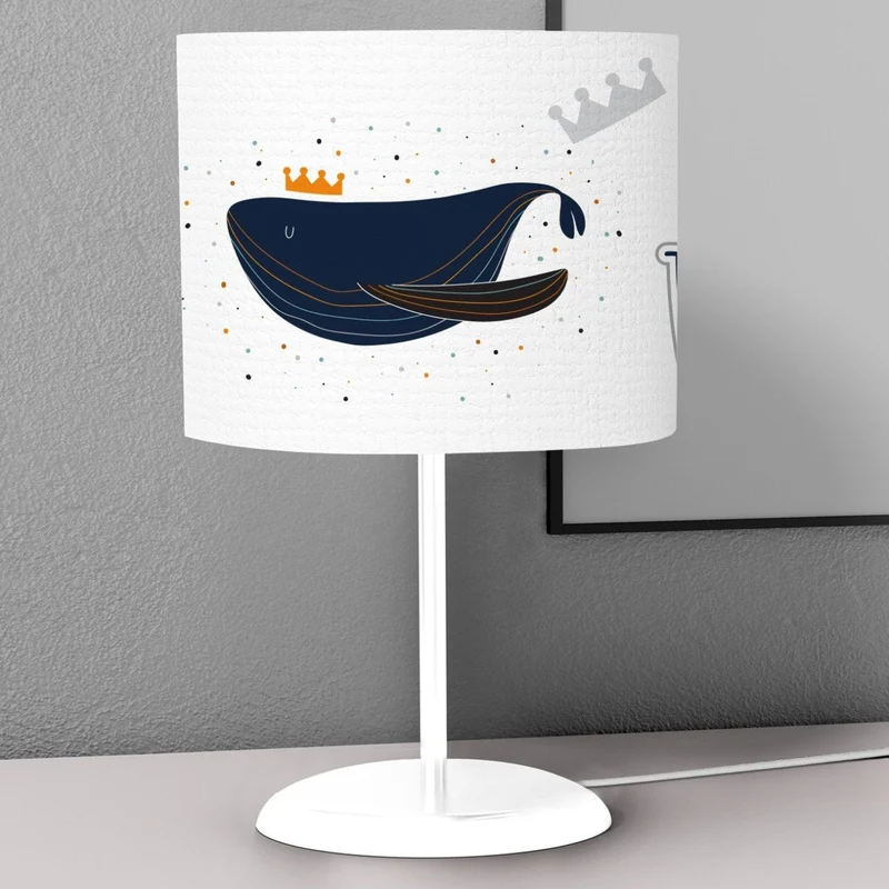 Nachttischlampe weiß mit Blauwal Motiv