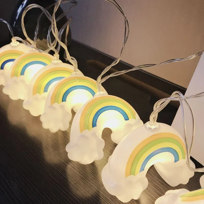 Kinder Lichterkette mit Regenbogen Motiv