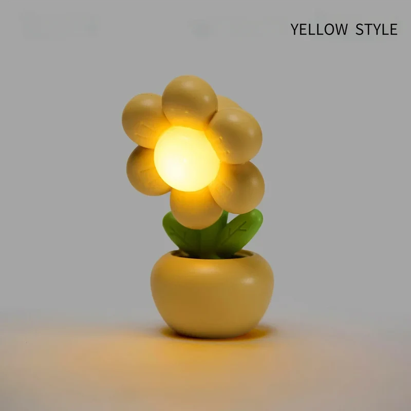 Mini Nachtlicht Blume – LED Tischlampe, Deko, weich
