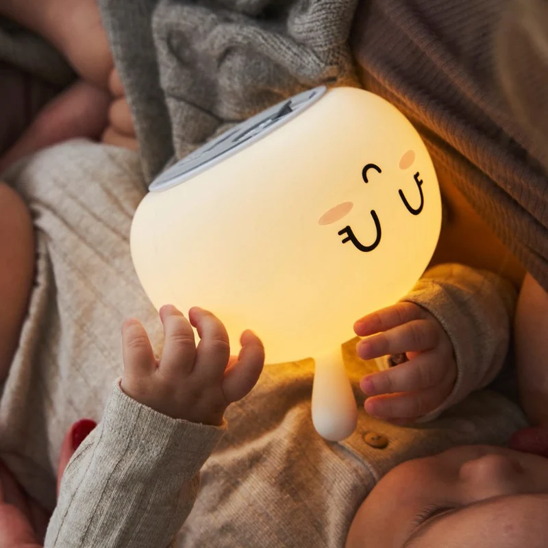 Nachtlicht Häschen aus Silikon in Weiß, leuchtet in 7 Farben