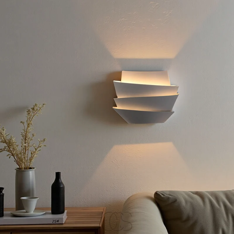 Euroselle Nordic Dual Light Wall Lamp For Warm Ambience