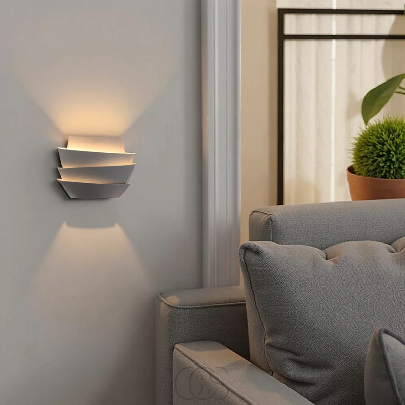 Euroselle Nordic Dual Light Wall Lamp For Warm Ambience