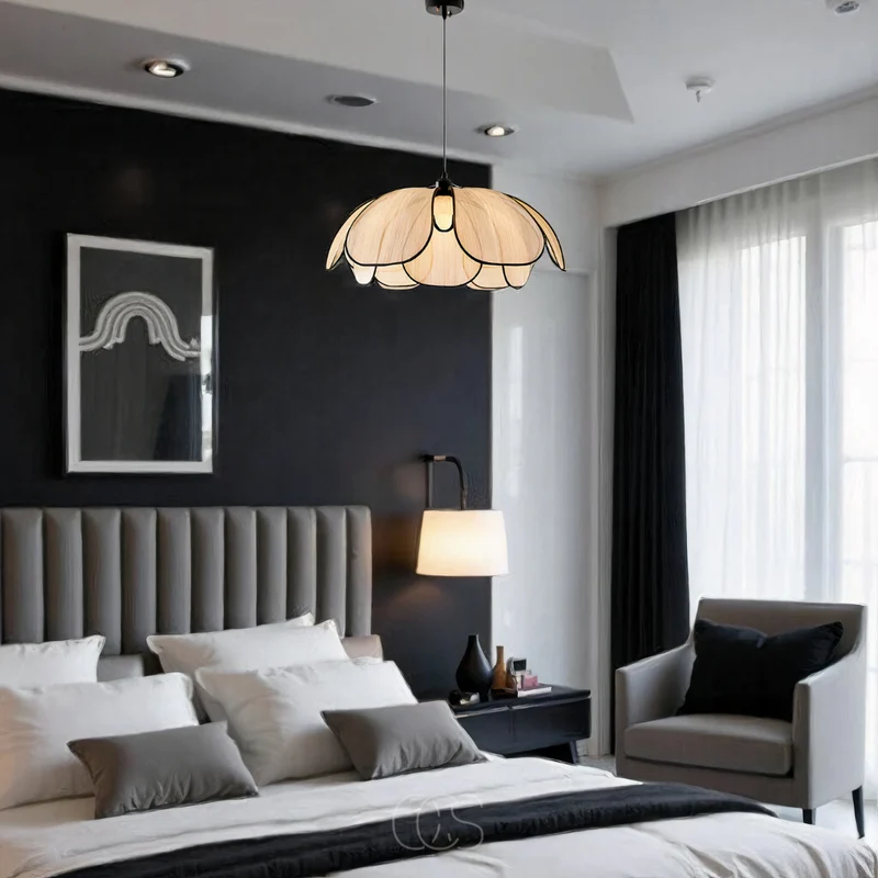 Euroselle Flower Shaped Rattan Pendant Lamp With Black Accents