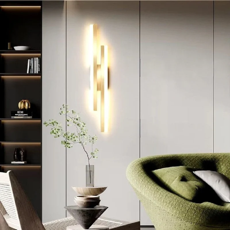 Euroselle Wall Light LED Slim 12W Metal And Acrylic Warm And Cool White Energy-Efficient Lighting