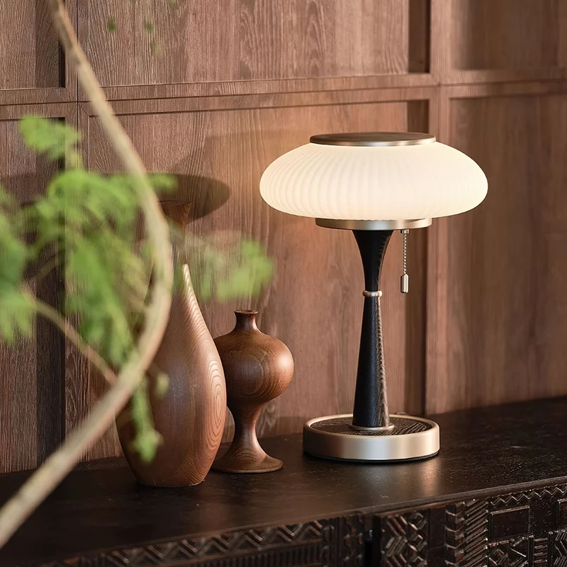 MycoLume Mushroom-Inspired Table Lamp With Natural Glow Euroselle