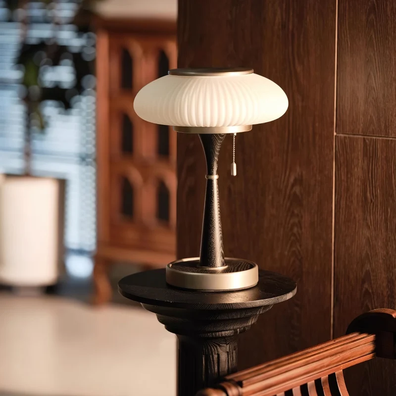 MycoLume Mushroom-Inspired Table Lamp With Natural Glow Euroselle