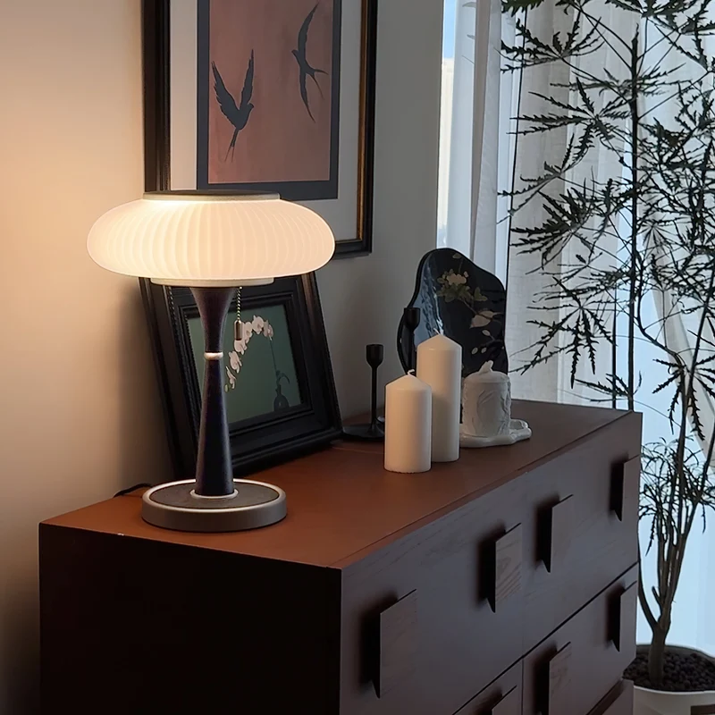 MycoLume Mushroom-Inspired Table Lamp With Natural Glow Euroselle