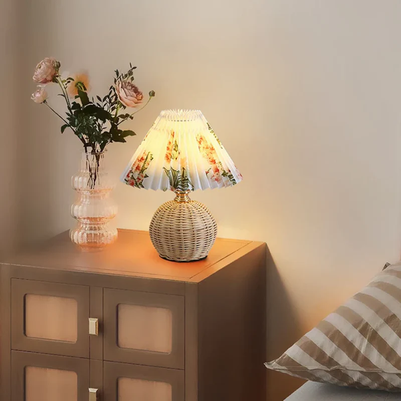 Euroselle Table Lamp With Fabric Shade And Metal Or Wood Base For Desk Or Bedside