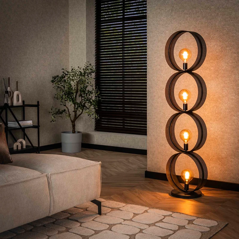 Stehlampe 4L ring perforiert