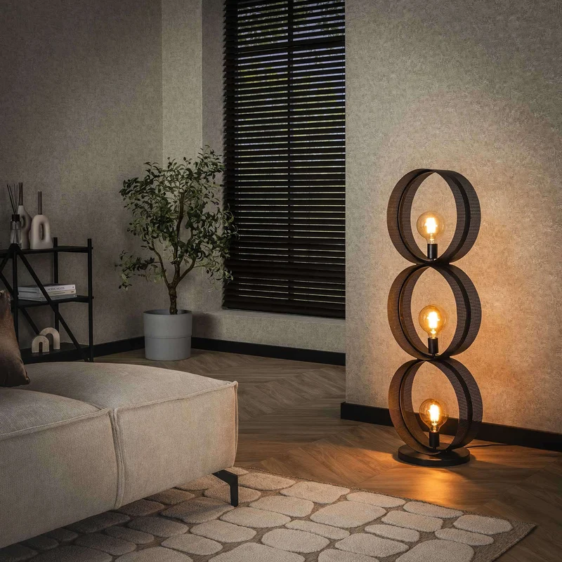 Stehlampe 3L ring perforiert