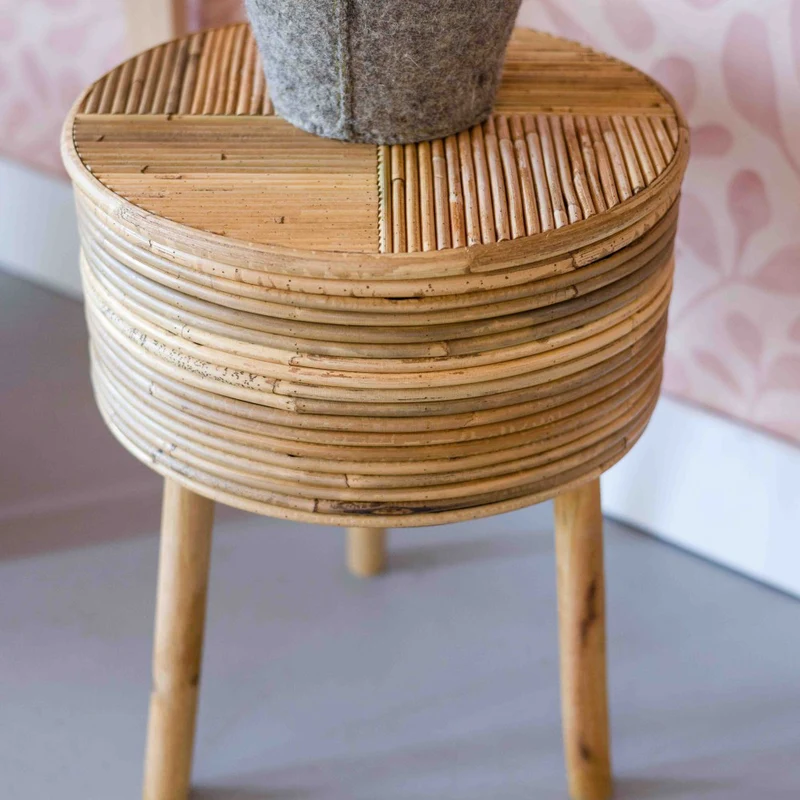 Beistelltisch Molly aus Rattan, mit Stauraum