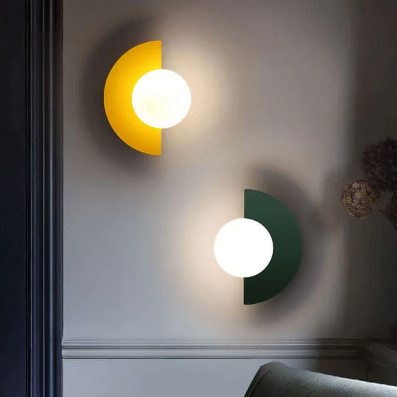 Half Moon LED Metal Wall Sconce, 28x20 Cm, 90-260V Indoor Light Euroselle