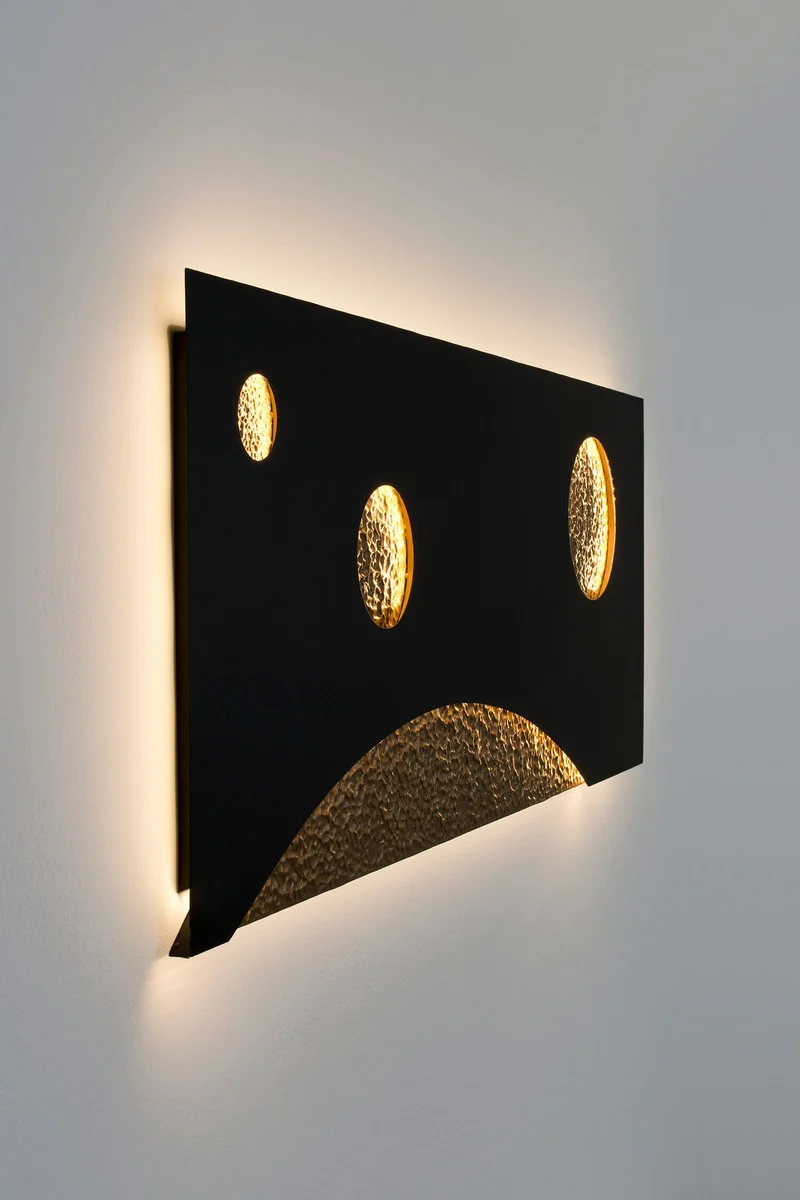 LED-Wandlampe Galassia dimmbar gehämmert 150x4cm Gold