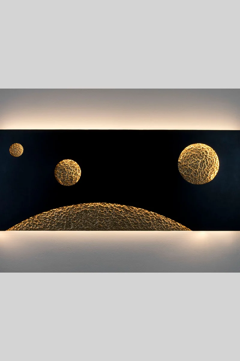 LED-Wandlampe Galassia dimmbar gehämmert 150x4cm Gold