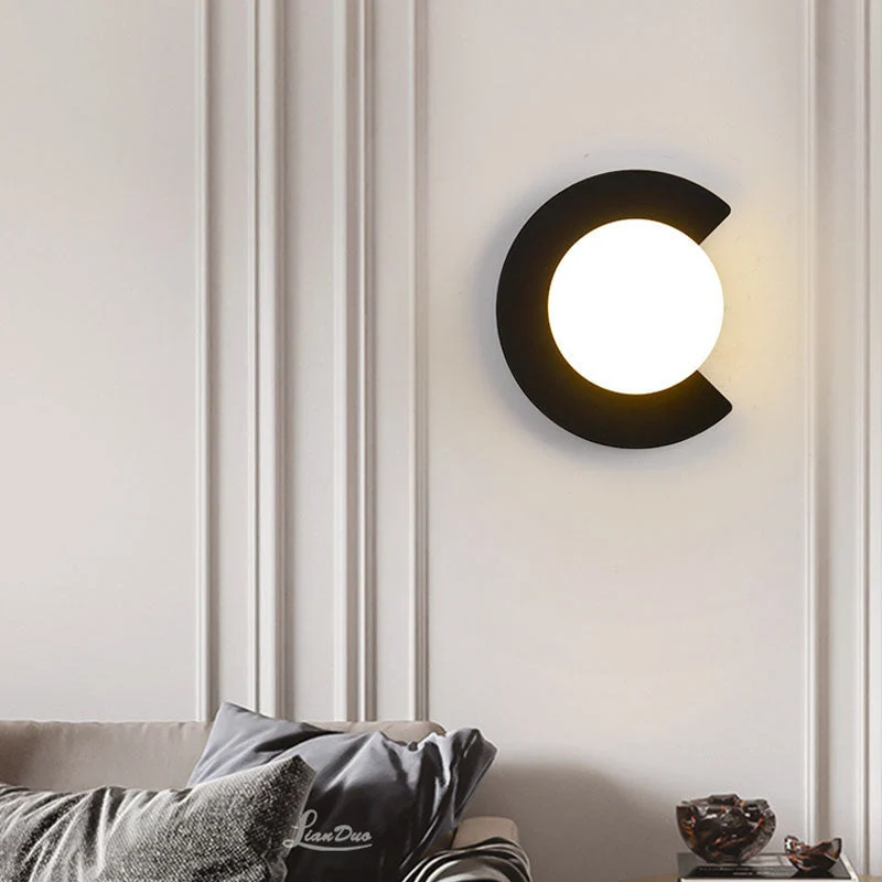 Euroselle Wall Light With Glass and Metal G9 Hardwired Minimalist Design
