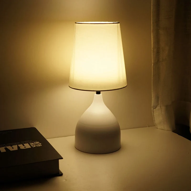 Euroselle LED Table Lamp With Solid Wood Housing, 5W Warm Light, Indoor Plug-In
