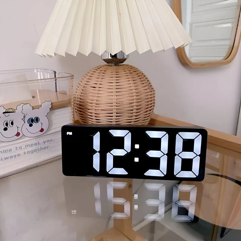 Euroselle Contemporary LED Alarm Clock With Custom Snooze And Battery USB Power