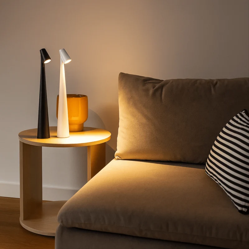 Euroselle Cordless Metal Table Lamp With Rechargeable Battery