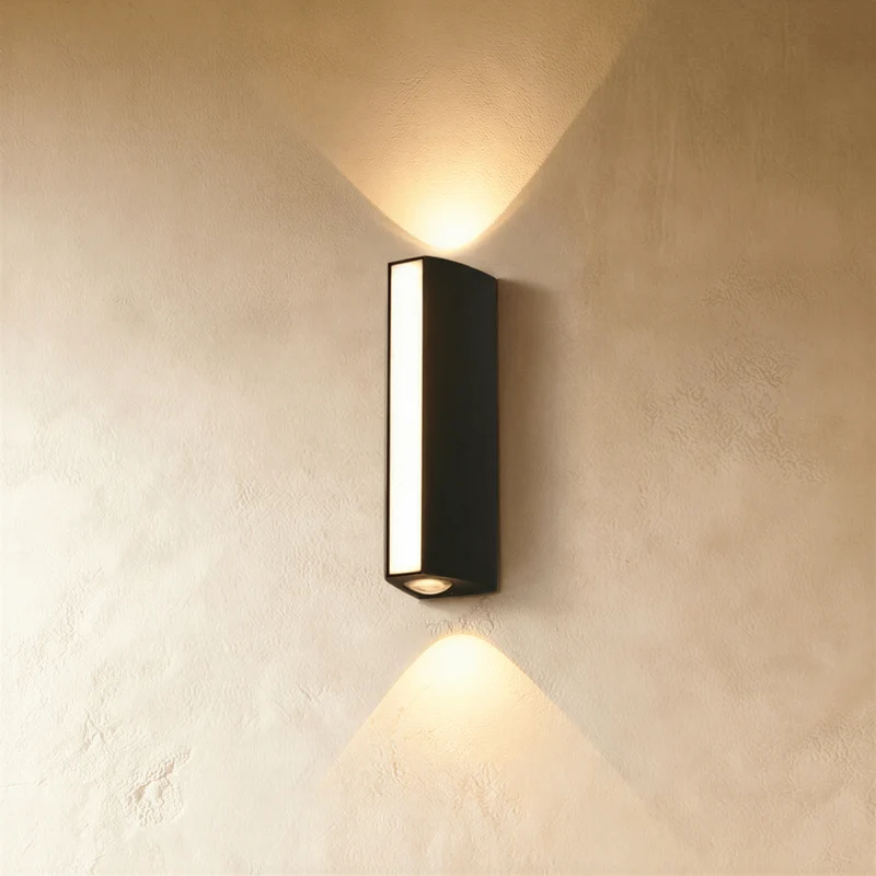 Euroselle Outdoor Wall Lamp Metal IP65 Waterproof LED Black Warm Illumination