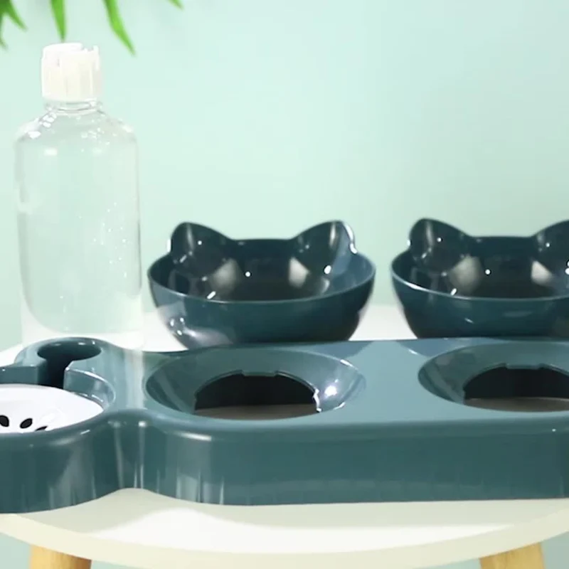 Tilted Bowls With Gravity Water System And Protective Neck Design Euroselle