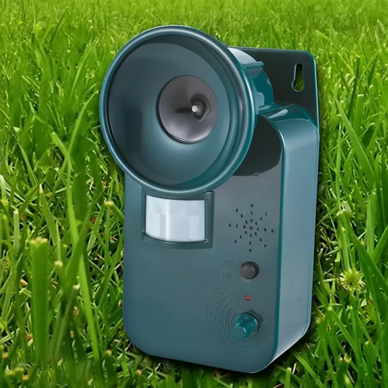 Euroselle Ultrasonic Motion Activated Pest Deterrent for Home and Garden