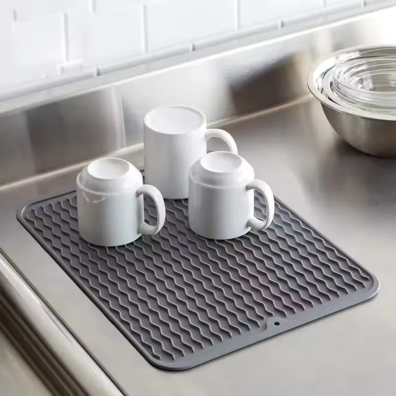 DrySafe Silicone Dish Mat By Euroselle For Heat And Water Protection On Counters