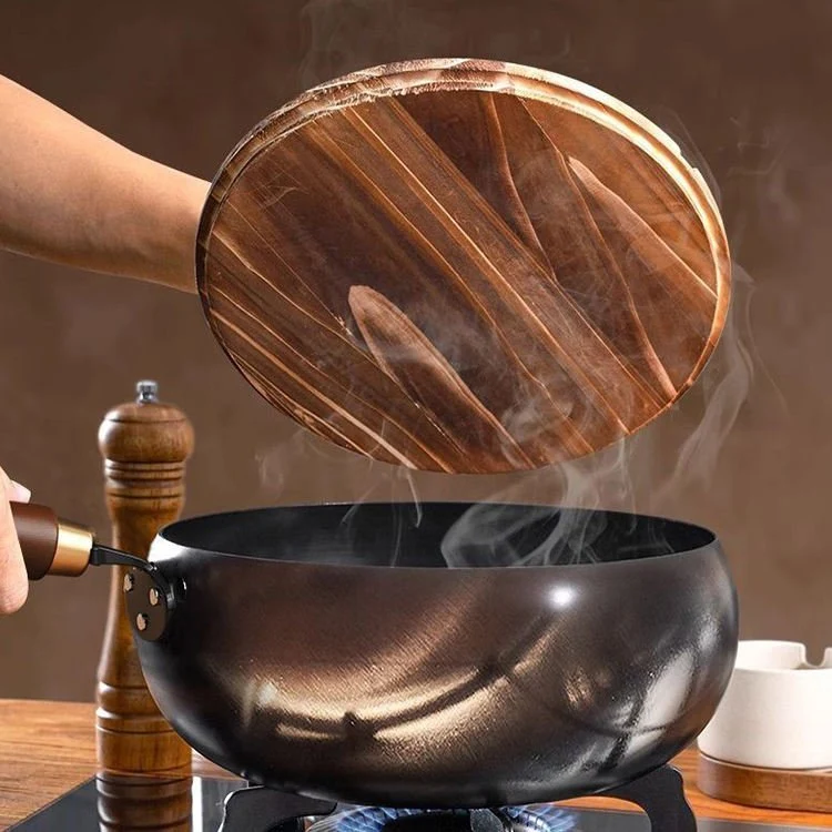 Euroselle Heavy-Duty Cast Iron Skillet With Lid For Powerful Heat Retention