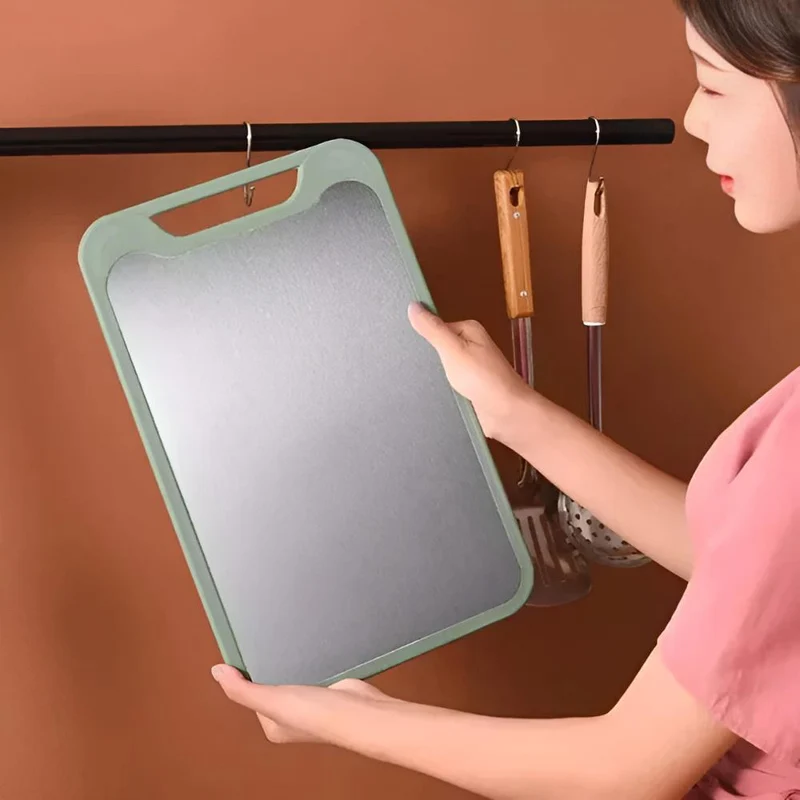Euroselle Stainless Steel Chopping Board With Garlic Grinder