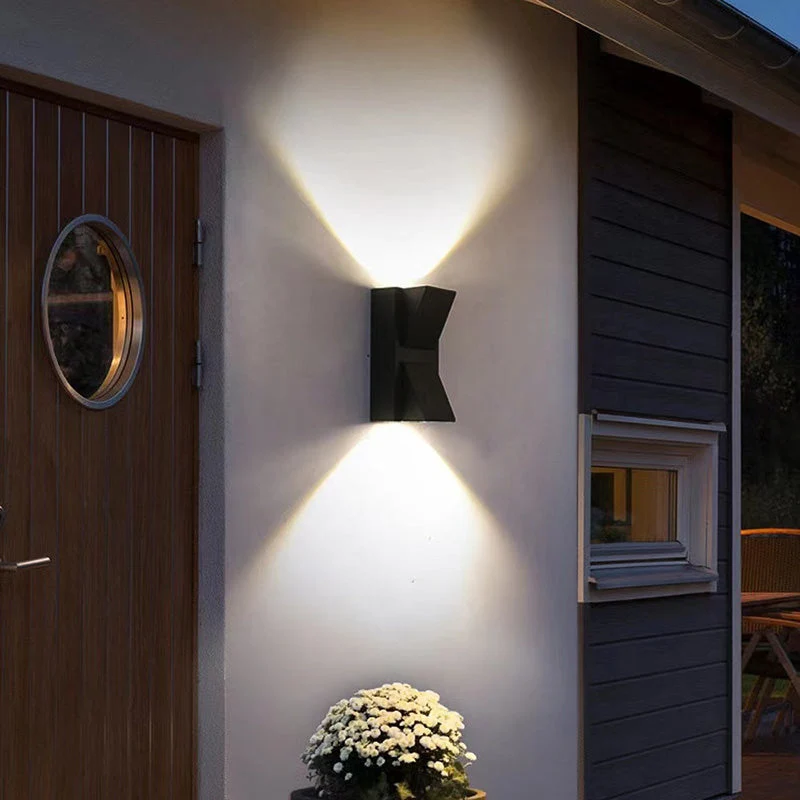 Euroselle Waterproof Aluminum LED Outdoor Wall Lamp for Garden and Patio IP65 Exterior Wall Light