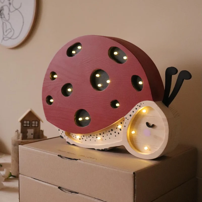 LED Nachtlicht Marienkäfer aus Holz, dimmbar