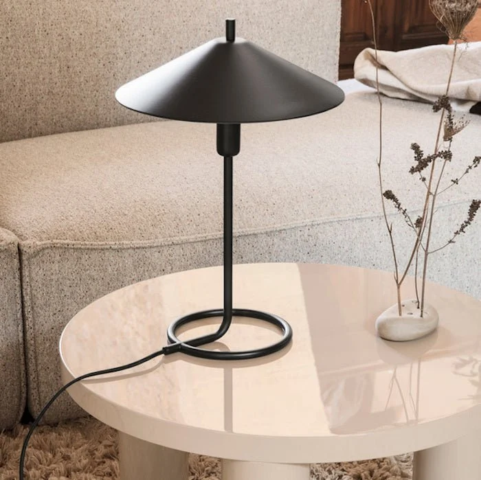 Tischleuchte Filo Schwarz - ferm LIVING
