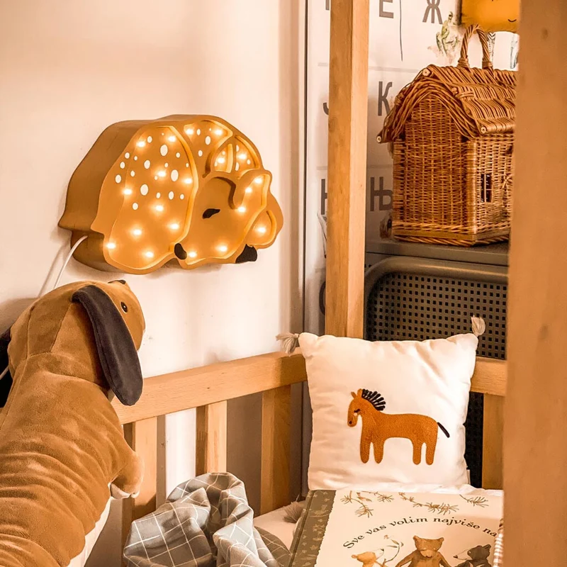 LED Nachtlicht Reh aus Holz, dimmbar