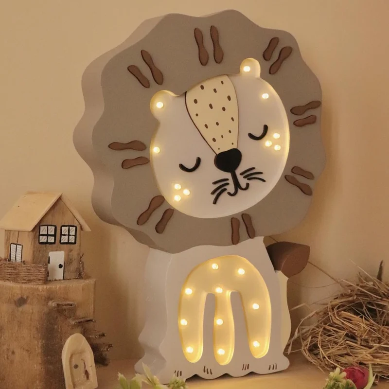 LED Nachtlicht Löwe aus Holz, dimmbar