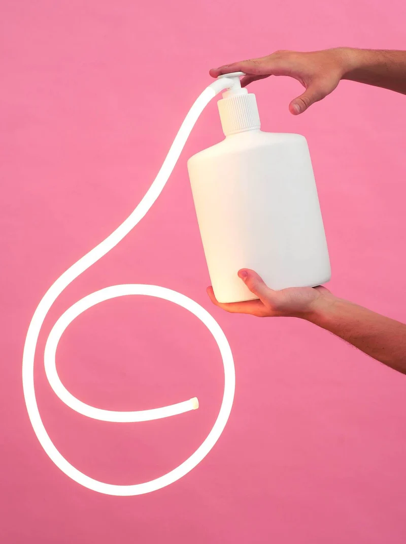 Seletti Daily Glow Soap LED-Tischleuchte Warmweiß