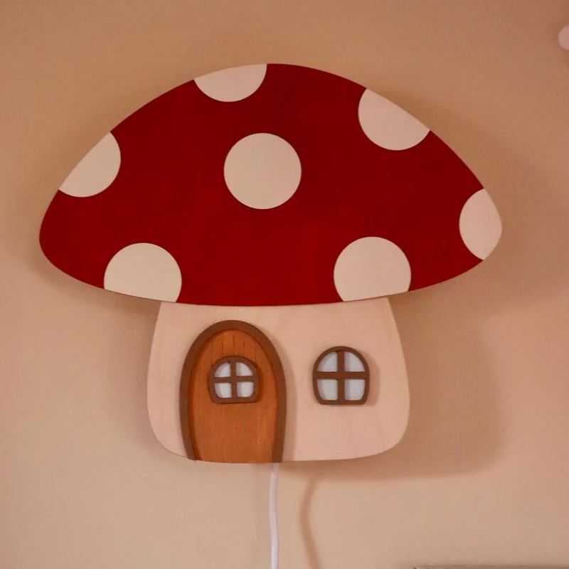 Wandlampe Fliegenpilz aus Holz