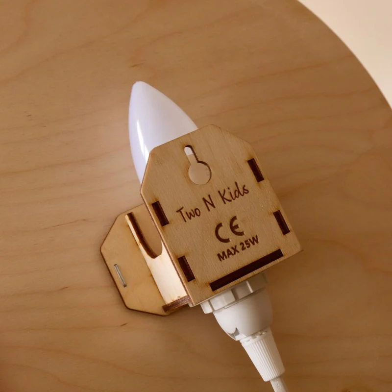 Wandlampe Fliegenpilz aus Holz