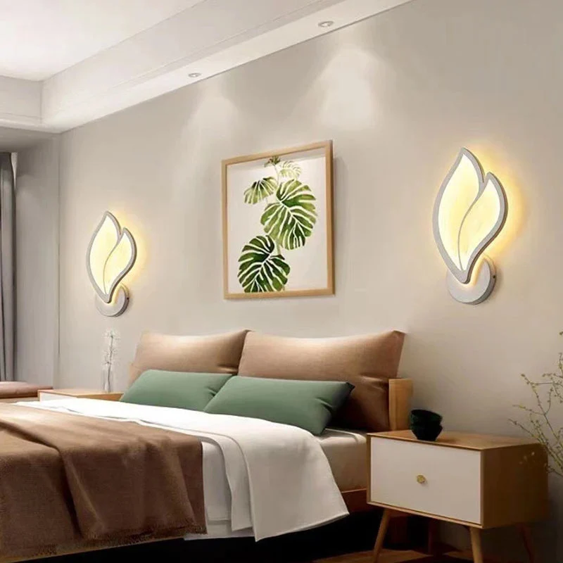 Euroselle Wall Sconce LED Light Fixture, Metal And Acrylic, Hardwired