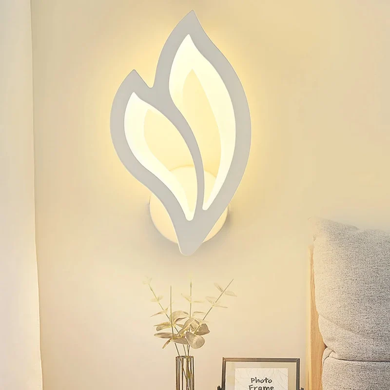 Euroselle Wall Sconce LED Light Fixture, Metal And Acrylic, Hardwired