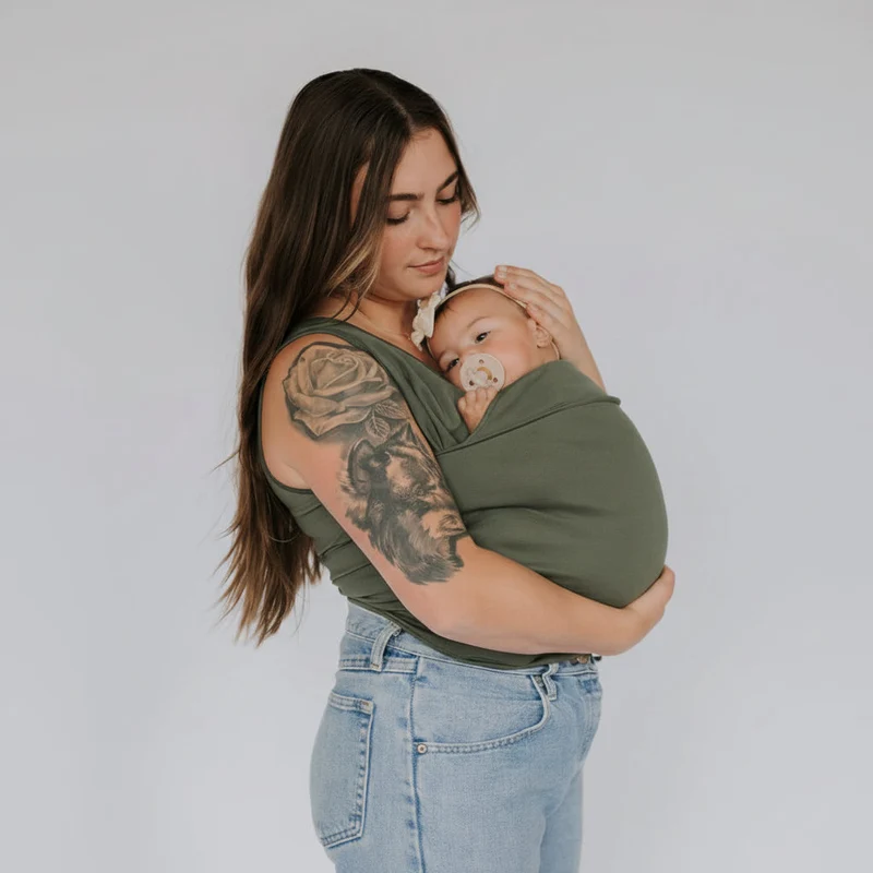 Innovative Babywearing Shirt for Effortless Parenting and Nursing - Euroselle