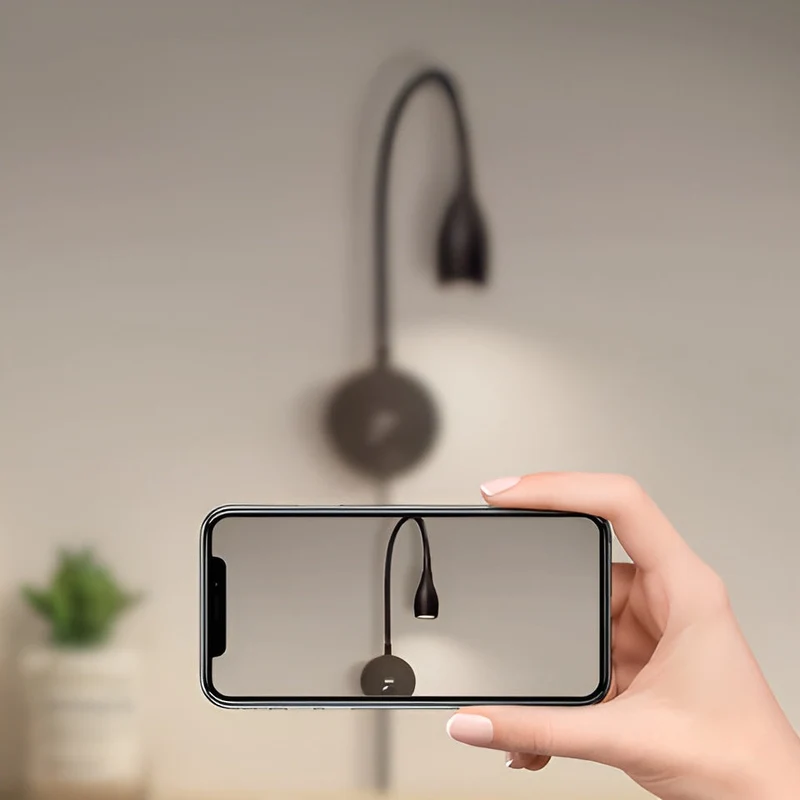 Euroselle Aluminum LED Wall Light With Adjustable Tilt Contemporary Design